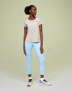 White On Cloud Performance-T Women's T Shirts | On_IN8980