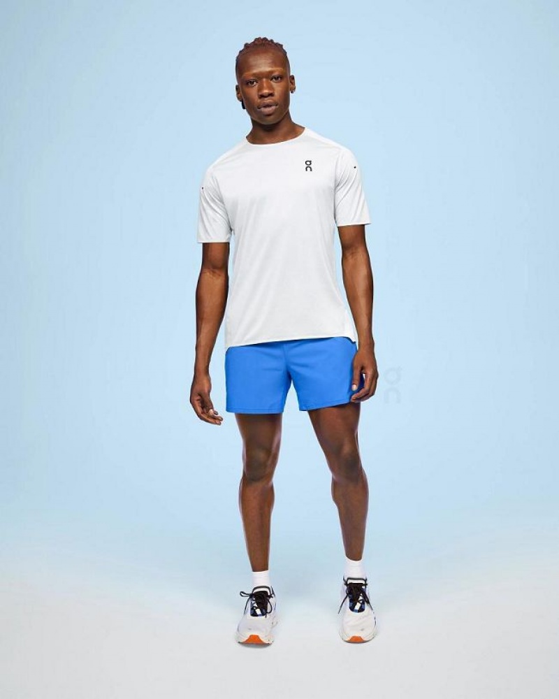 Azure On Cloud Essential Men's Shorts | On_IN8338