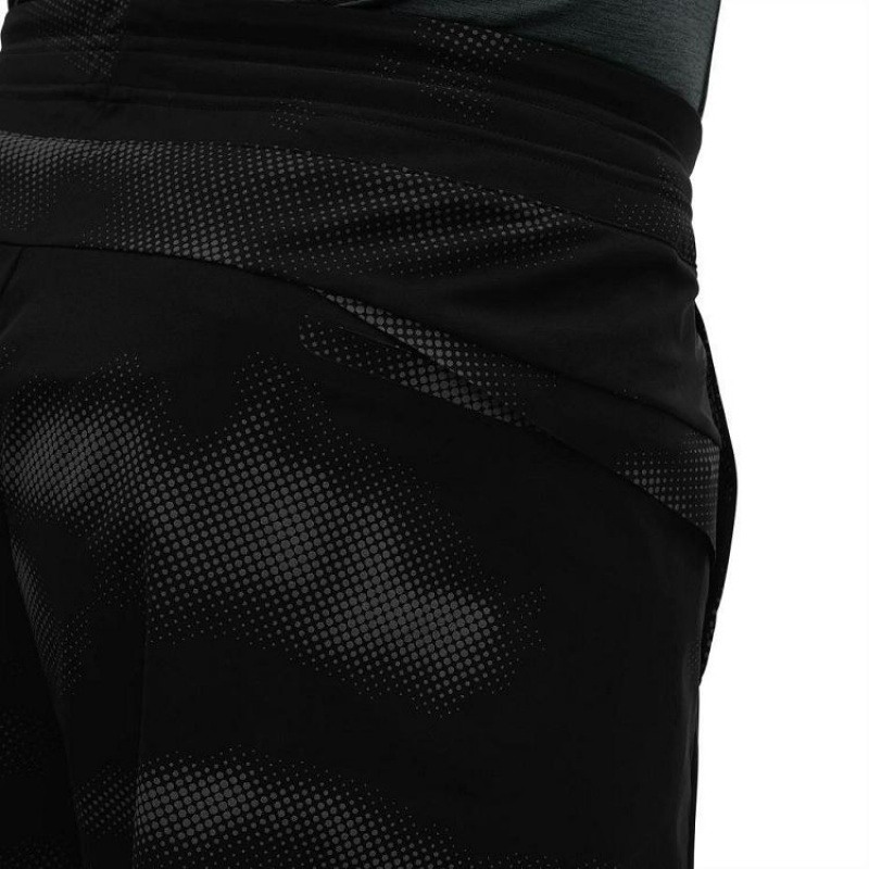 Black On Cloud Hybrid Lumos Men's Shorts | On_IN8886