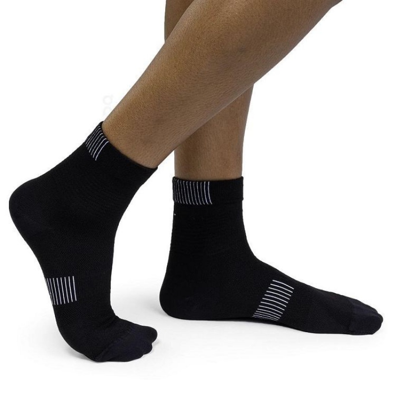 Black On Cloud Ultralight Mid Women's Socks | On_IN9090