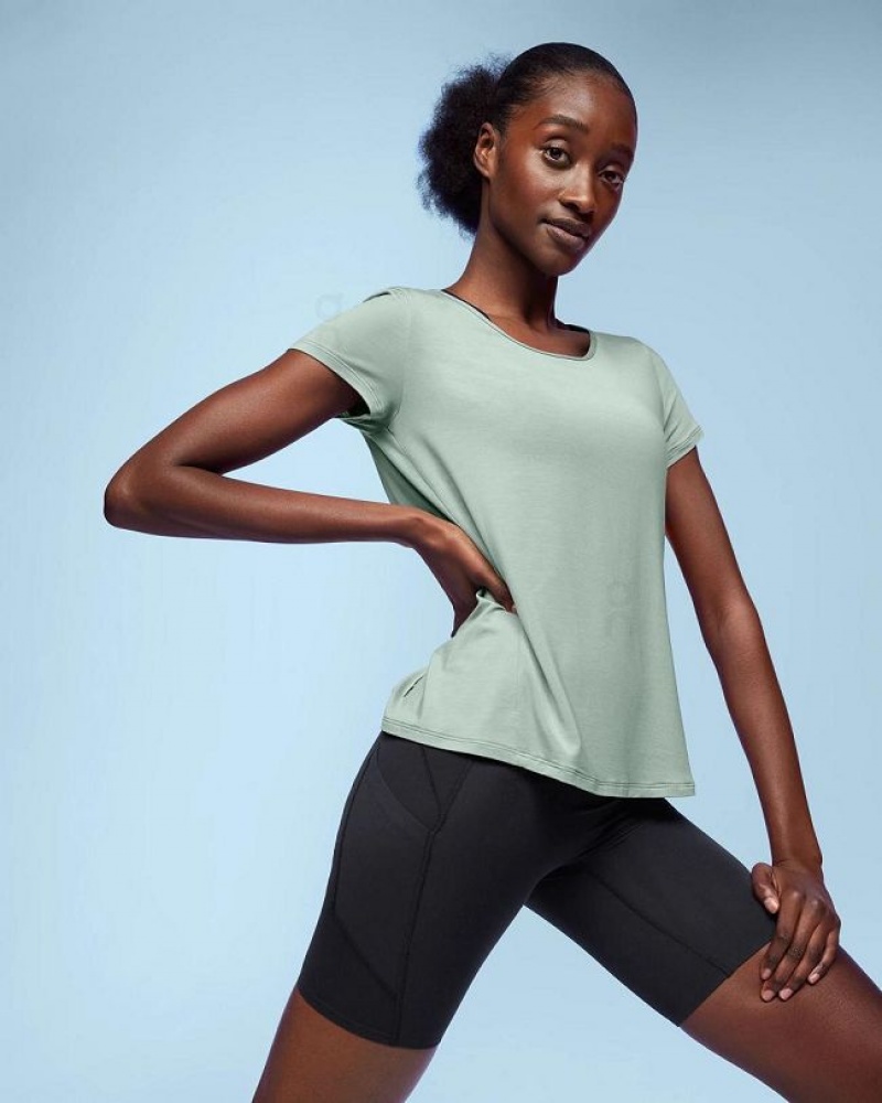 Green On Cloud Active-T Breathe Women's T Shirts | On_IN8361