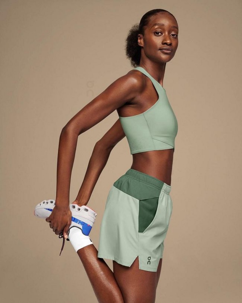 Green On Cloud Essential Women's Shorts | On_IN8454