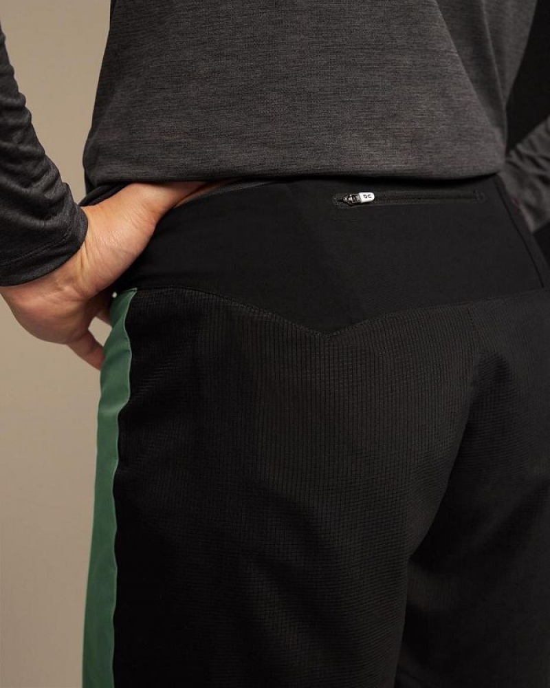 Green On Cloud Lightweight Men's Shorts | On_IN8686