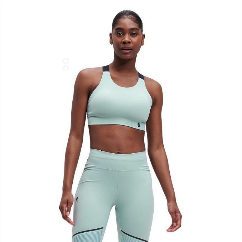 Green On Cloud Performance Women\'s Sports Bras | On_IN8356