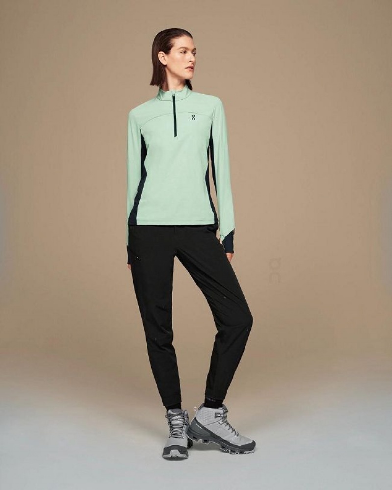 Green On Cloud Trail Breaker Women's T Shirts | On_IN8571