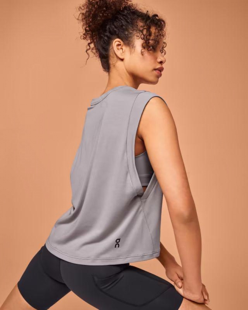 Grey On Cloud Focus Crop Women's Tank Tops | On_IN8494