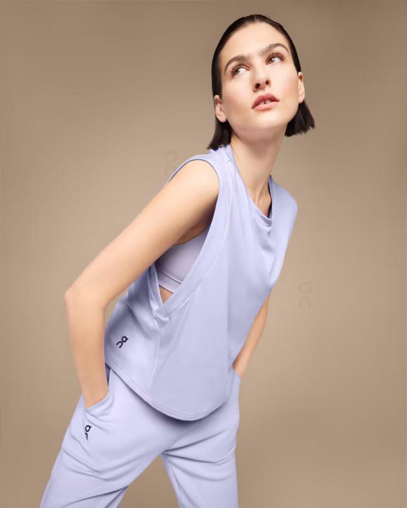 Purple On Cloud Focus Crop Women's Tank Tops | On_IN8217
