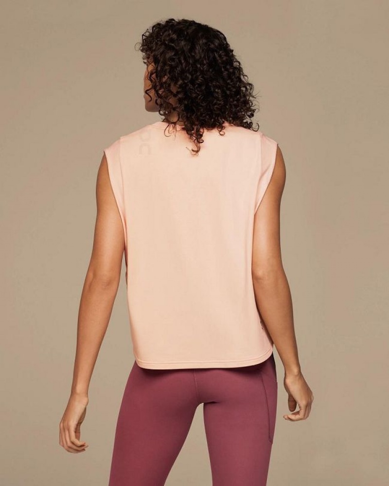 Rose On Cloud Focus Crop Women's Tank Tops | On_IN8634