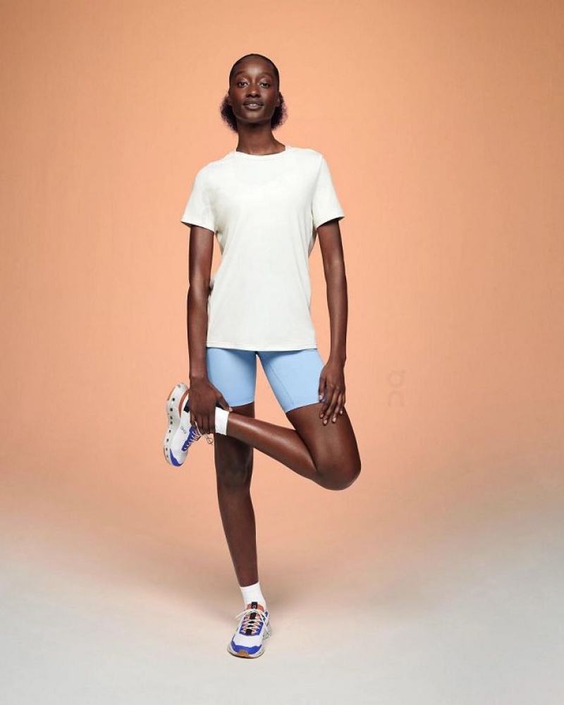 White On Cloud Focus-T Women's T Shirts | On_IN8460