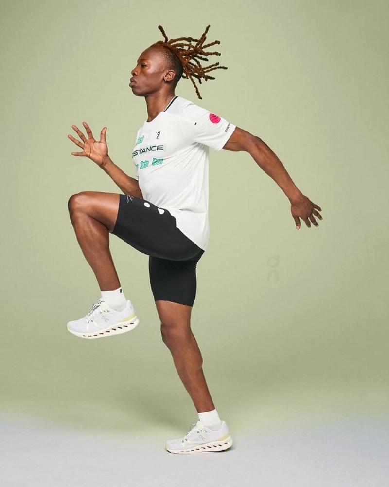 White On Cloud Performance-T Light Distance Men's T Shirts | On_IN8497