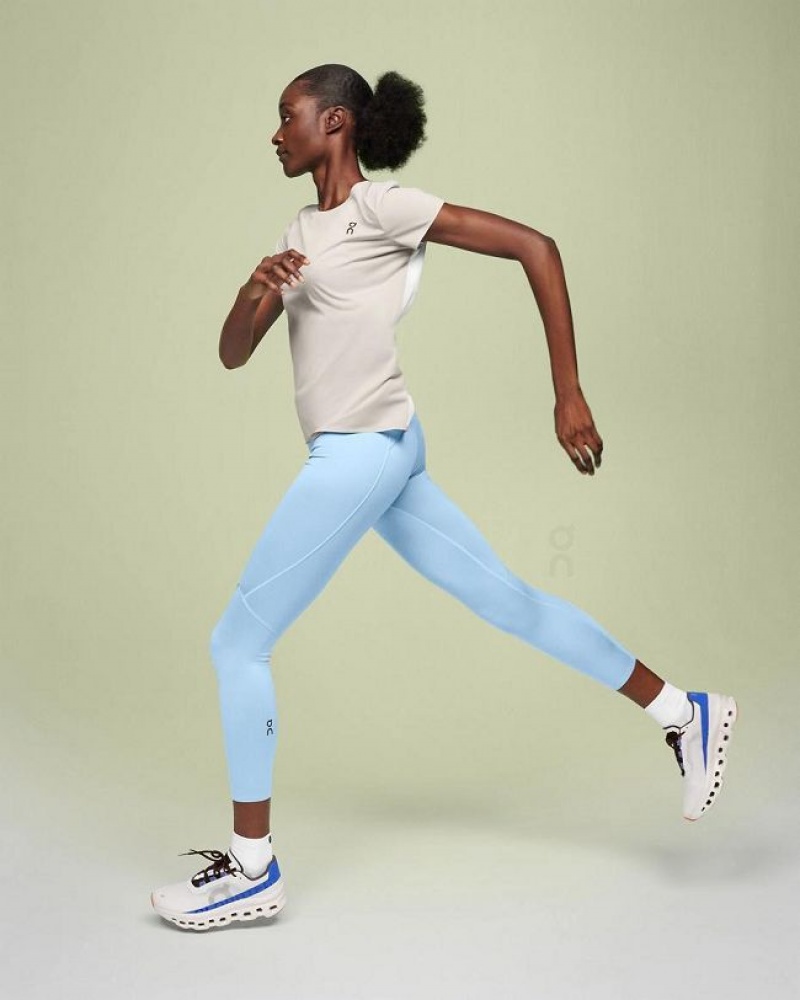 White On Cloud Performance-T Women's T Shirts | On_IN8980