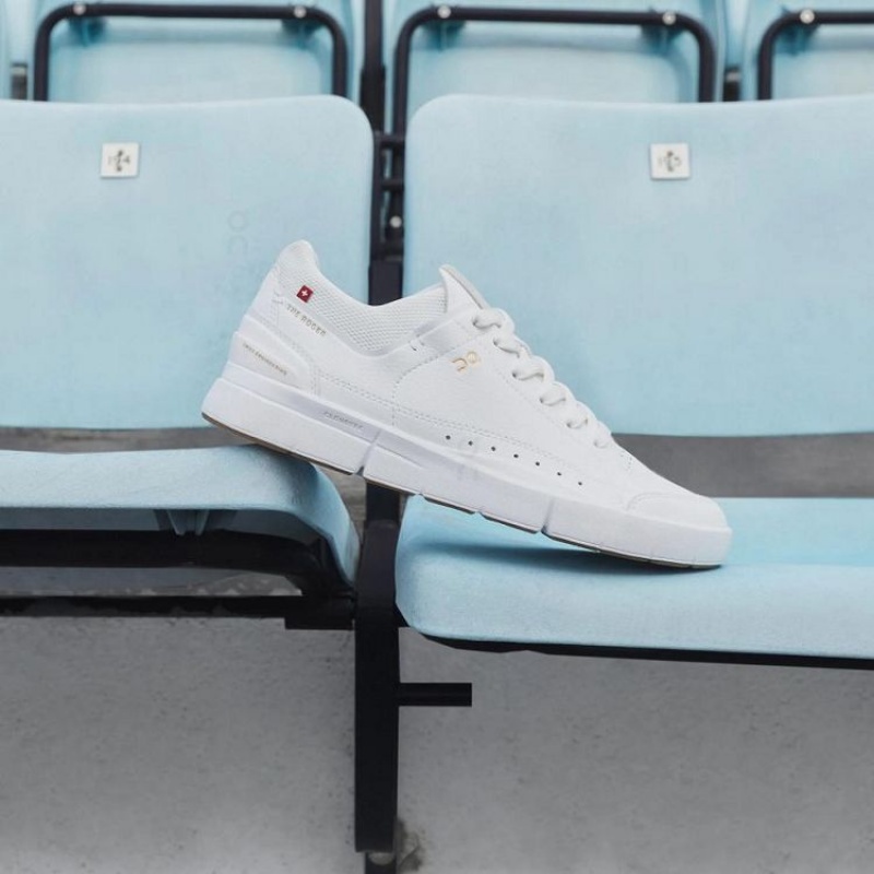 White On Cloud THE ROGER Centre Court Men's Sneakers | On_IN8689