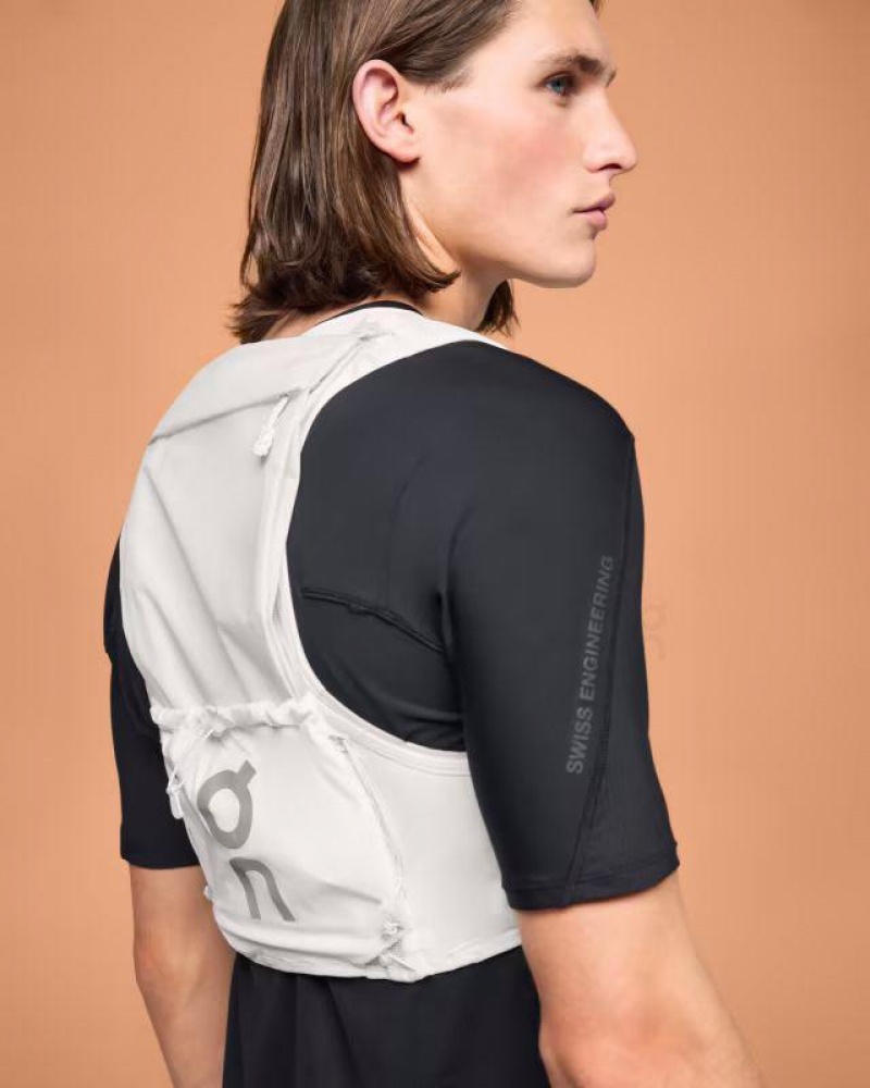 White On Cloud Ultra Vest 10L Men's Running | On_IN9015