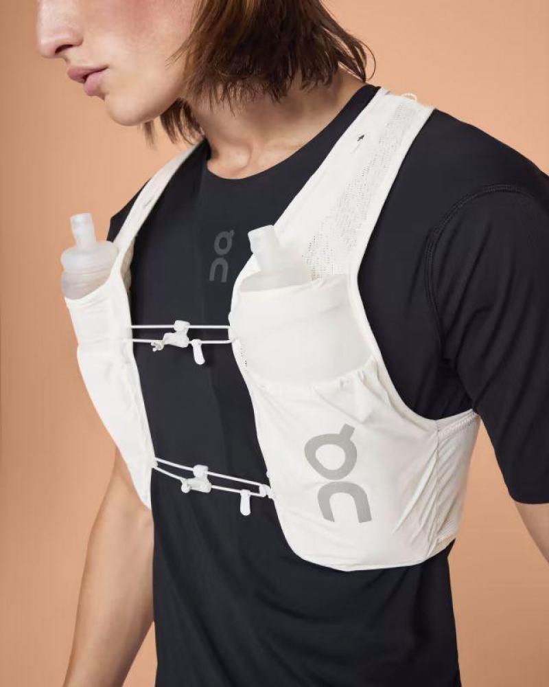 White On Cloud Ultra Vest 5L Men's Running | On_IN8117